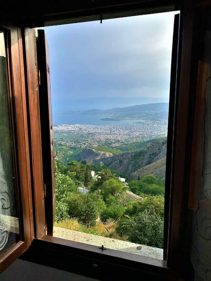 Traditional House * Makrinitsa